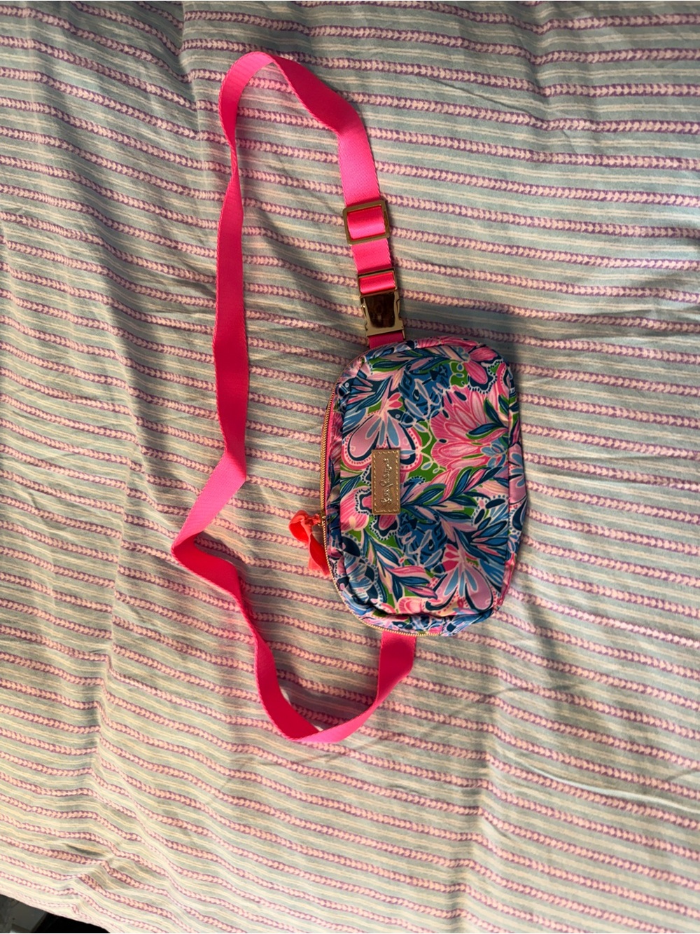 Lilly Pulitzer Pink Floral Crossbody belt Bag with Adjustable Strap